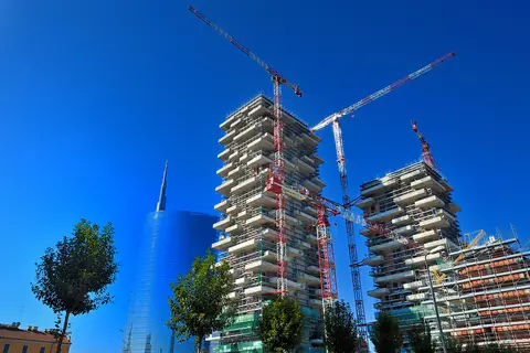 Skyscraper Apartment Construction Controlling Indoor Air Quality